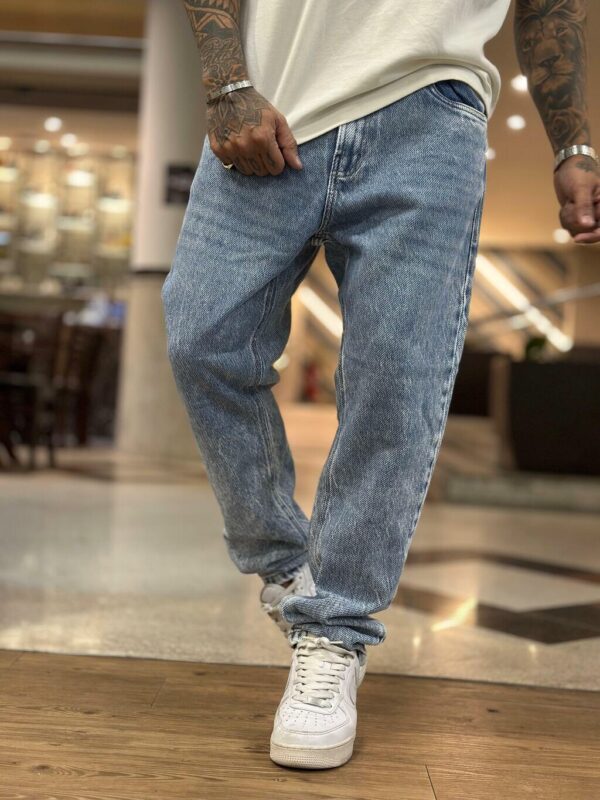 CALÇA RETA ESQUILO JEANS V2