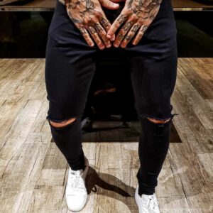 CALÇA JEANS CR RASGO JOELHO PRETA