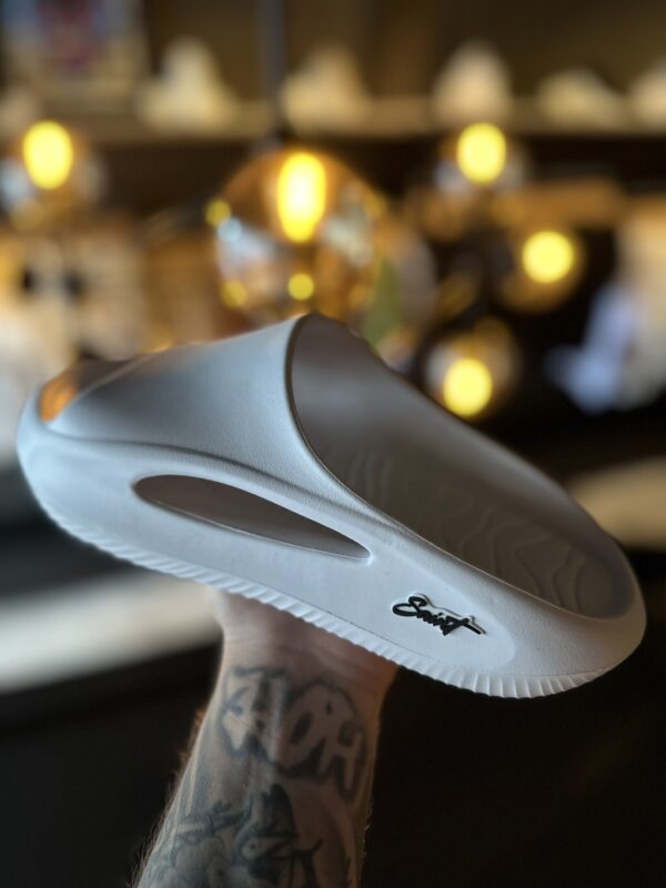SLIDE SAINT NUVEM BRANCO - Imagem 2