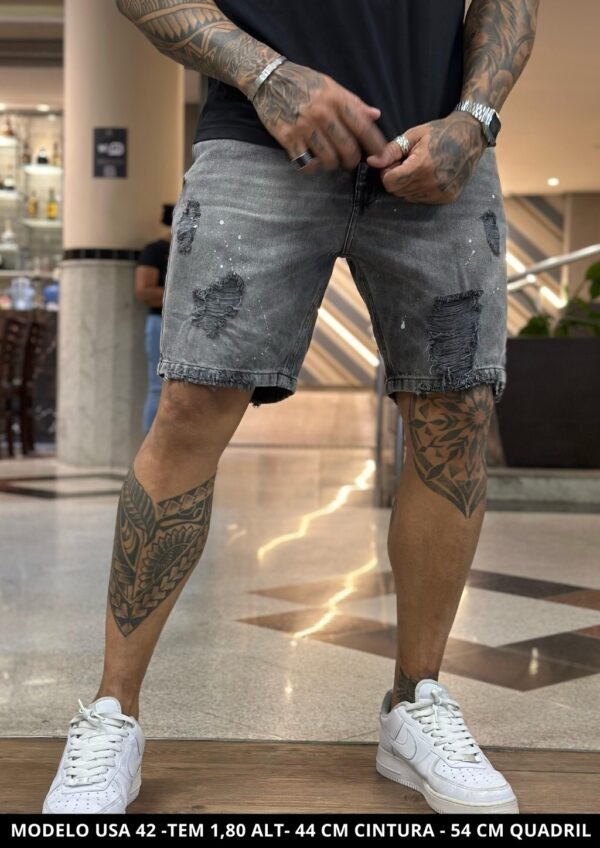 Bermuda Jeans preta Rasgada - lleva Denim Ref: L24-008